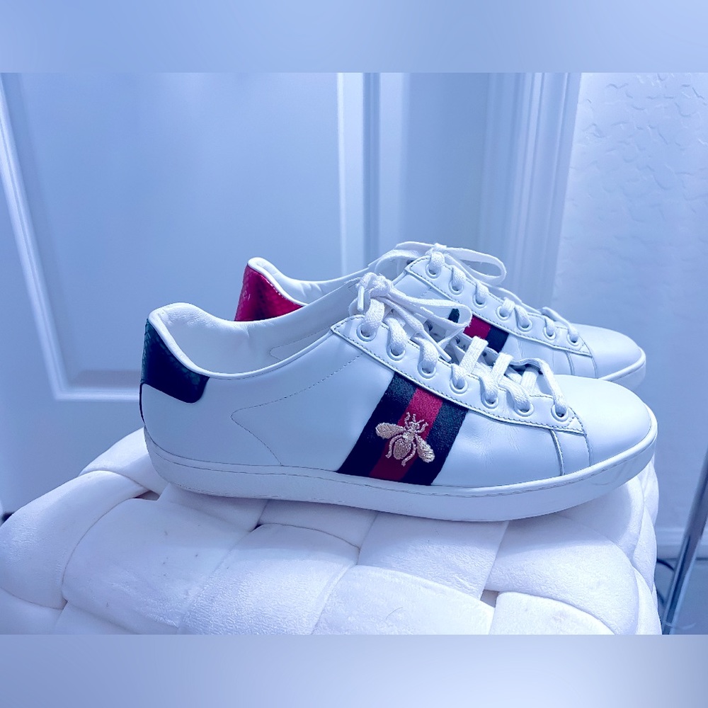 Gucci Women’s ACE sneakers. Size 10